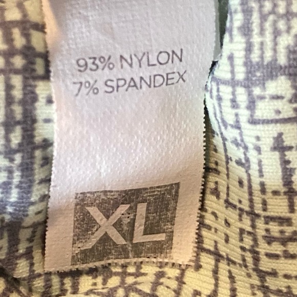 Maaji Peacock Ruffle Bikini Top Green Pink Womens Size XL - Picture 5 of 6